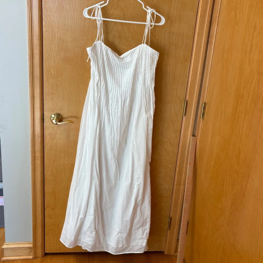 Abercrombie & Fitch Maxi Dress Womens XLT White Pleated Tie Strap Smocked Pocket